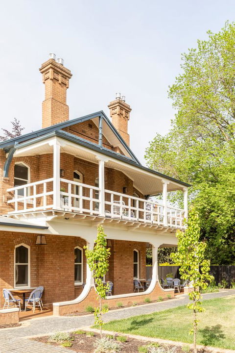 Byng Street Boutique Hotel - Accommodation Whitsundays 2