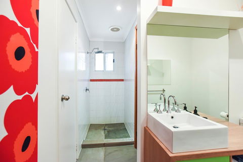 Red Door - Accommodation Whitsundays 11