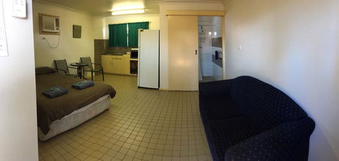 A1Cabins - Accommodation Whitsundays 3