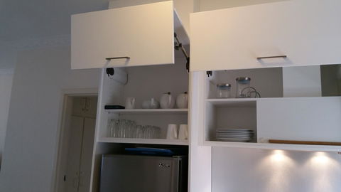 Acaill Accommodation Esplanade Living Self Check-In Self Check-Out - Accommodation Whitsundays 44