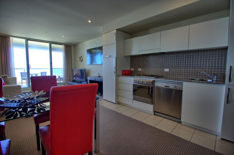 Pier 216 - Accommodation Whitsundays 6