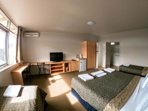 Highway One Motel - Accommodation Whitsundays 31