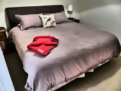 Andy\'s Accommodation - Accommodation Whitsundays 12