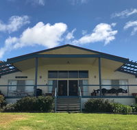Emu Bay Lodge - Accommodation Whitsundays