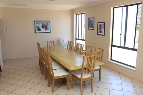 The Lighthouse - Beachfront Accommodation - Accommodation Whitsundays 10