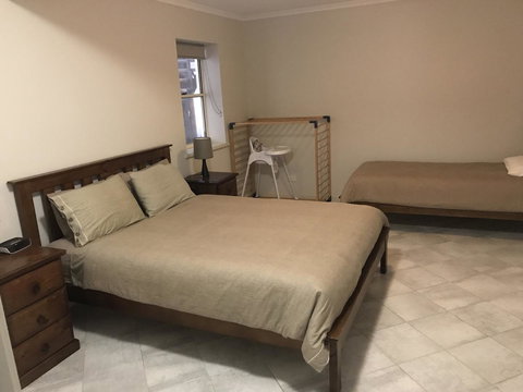 Beachside & Jetty View Apartment 6 - Captain\'s Apt - Accommodation Whitsundays 41