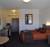 Augusta Courtyard Motel - Accommodation Whitsundays
