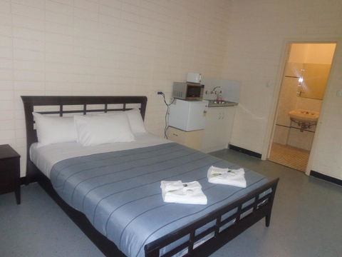 Adelaide Backpackers And Travellers Inn - Accommodation Whitsundays 23