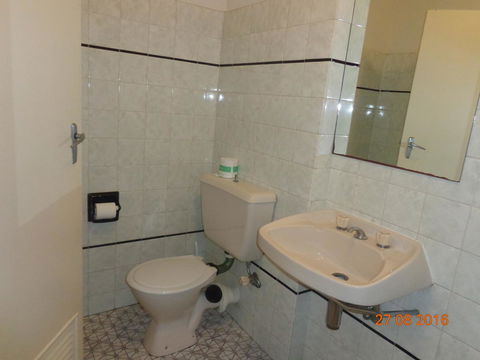 Adelaide Backpackers And Travellers Inn - Accommodation Whitsundays 32