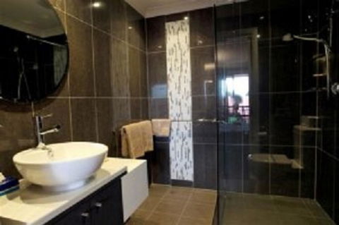 Cattlemans Country Motor Inn & Serviced Apartments - Accommodation Whitsundays 18