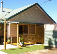 The Hakeas - Accommodation Whitsundays