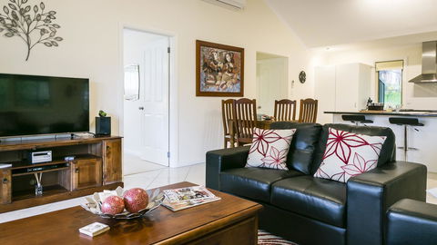 One Tree Bed And Breakfast - Accommodation Whitsundays 6