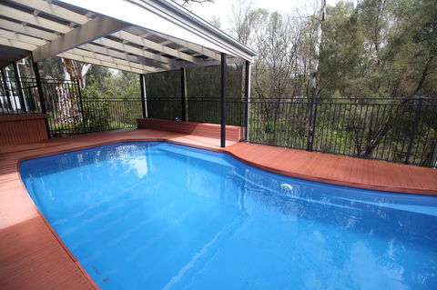 One Tree Bed And Breakfast - Accommodation Whitsundays 14