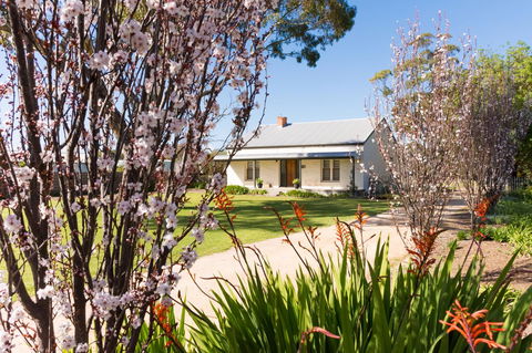 20 Hill Avenue Bed & Breakfast - Accommodation Whitsundays 1