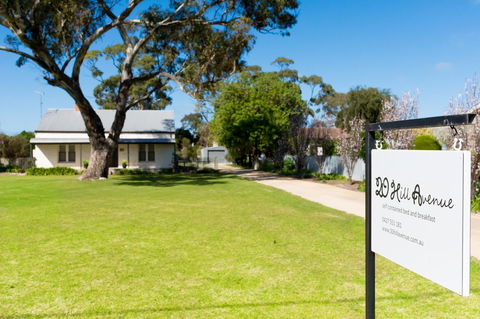 20 Hill Avenue Bed & Breakfast - Accommodation Whitsundays 2