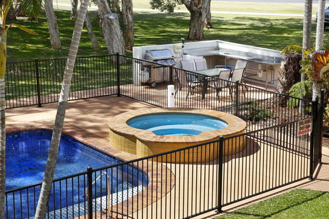 Aston Motel Yamba - Accommodation Whitsundays 14