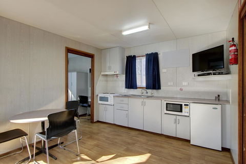 Gawler Caravan Park - Accommodation Whitsundays 2