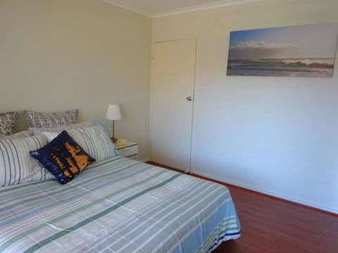 Aurora Holiday Apartment @West Beach - Accommodation Whitsundays 9