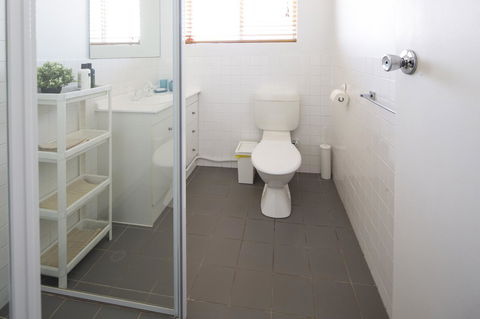 Aurora Holiday Apartment @West Beach - Accommodation Whitsundays 22