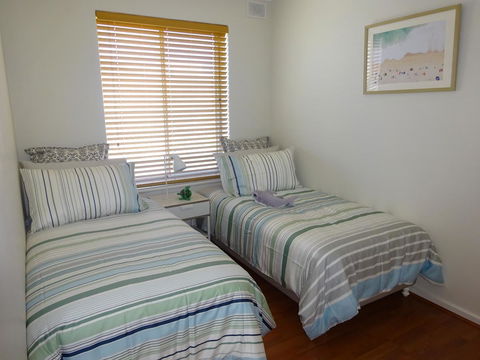Aurora Holiday Apartment @West Beach - Accommodation Whitsundays 10