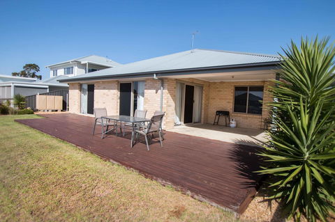 Waterfront On Jefferson, At Wellington Marina, SA - Accommodation Whitsundays 20