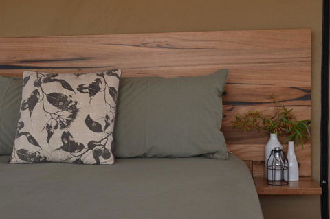 Flinders Bush Retreats - Accommodation Whitsundays 5