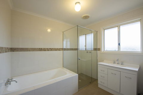 Flinders Bush Retreats - Accommodation Whitsundays 8