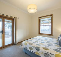 Flinders Bush Retreats - Accommodation Whitsundays