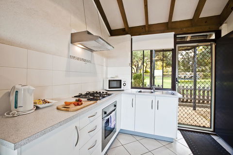 Chandlers Smiths Beach Villas - Accommodation Whitsundays 2