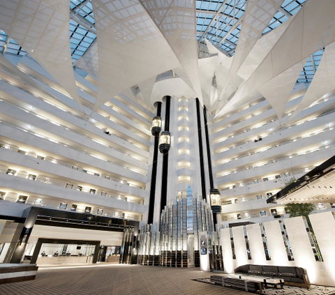 Crown Metropol Perth - Accommodation Whitsundays 2