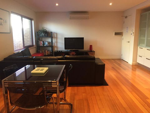 Parklane Apartments - Accommodation Whitsundays 5