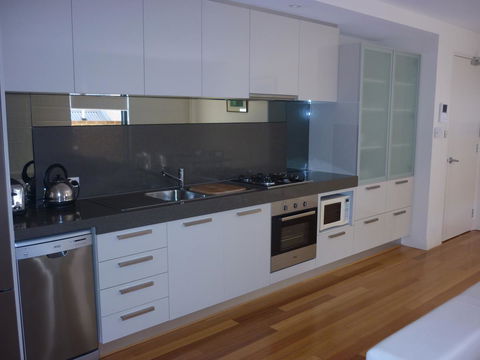 Parklane Apartments - Accommodation Whitsundays 7