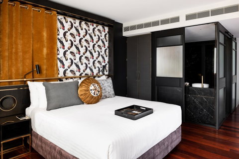 QT Perth - Accommodation Whitsundays 37