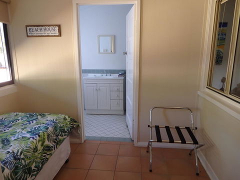 Lazy Lobster Holiday Units & Chalets - Accommodation Whitsundays 7