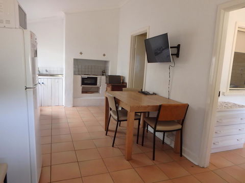 Lazy Lobster Holiday Units & Chalets - Accommodation Whitsundays 15
