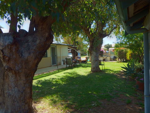 Lazy Lobster Holiday Units & Chalets - Accommodation Whitsundays 32