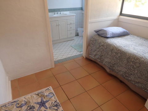 Lazy Lobster Holiday Units & Chalets - Accommodation Whitsundays 12