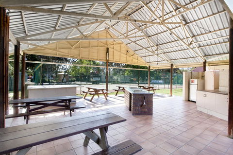Armidale Tourist Park - Accommodation Whitsundays 23
