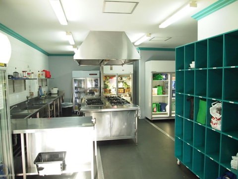 The Emperors Crown Hostel - Accommodation Whitsundays 42