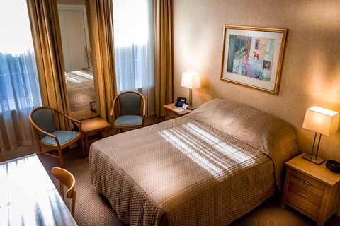 European Hotel - Accommodation Whitsundays 3
