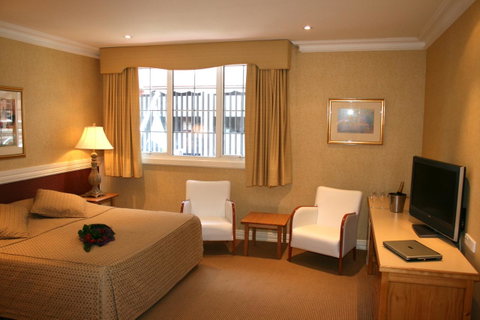 European Hotel - Accommodation Whitsundays 22