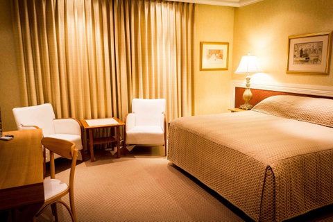 European Hotel - Accommodation Whitsundays 19