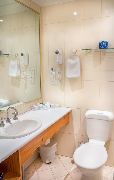 European Hotel - Accommodation Whitsundays 18