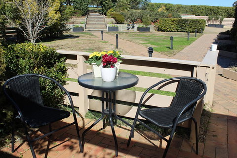Grapevines Boutique Accommodation - Accommodation Whitsundays 22