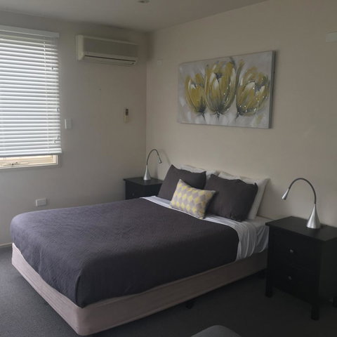 Grapevines Boutique Accommodation - Accommodation Whitsundays 10