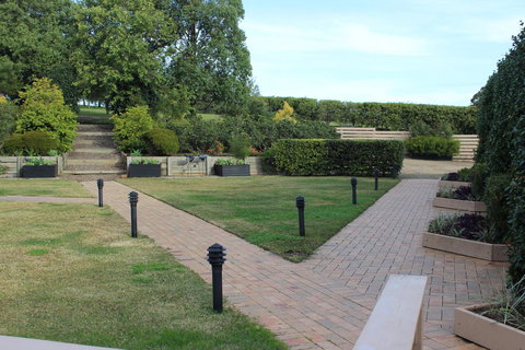 Grapevines Boutique Accommodation - Accommodation Whitsundays 16