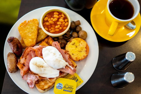 Dog Rock Motel - Accommodation Whitsundays 3