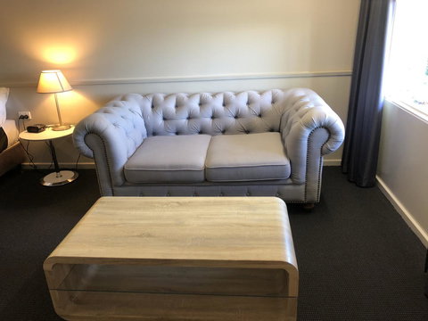 Dog Rock Motel - Accommodation Whitsundays 19