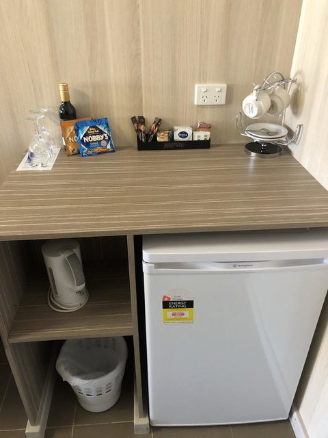 Dog Rock Motel - Accommodation Whitsundays 21