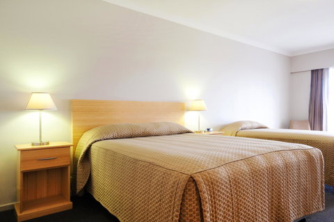 Dog Rock Motel - Accommodation Whitsundays 16